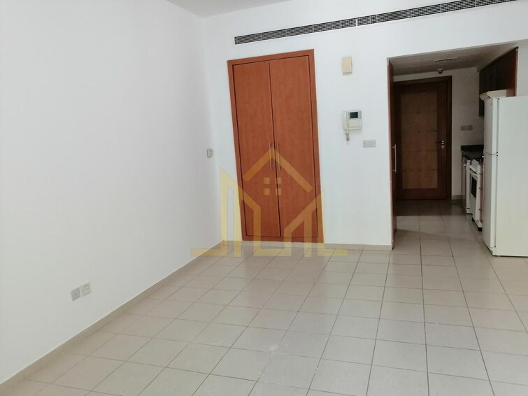  Apartment for Rent, The Greens, Dubai