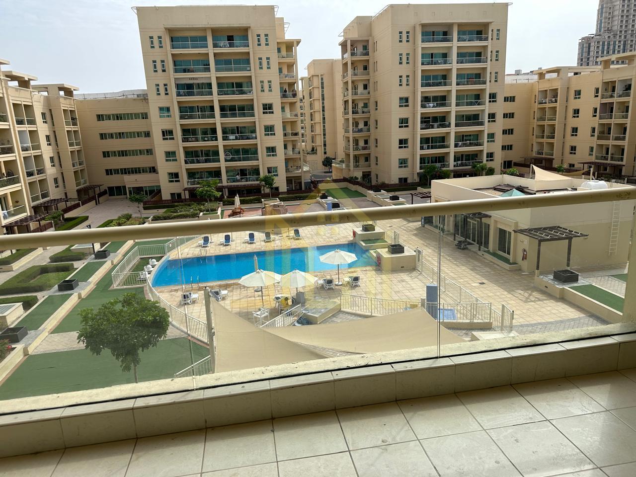 Al Dhafrah Apartment for Rent, The Greens, Dubai