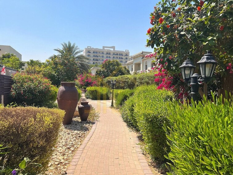 Azizi Plaza Apartment for Sale, Al Furjan, Dubai