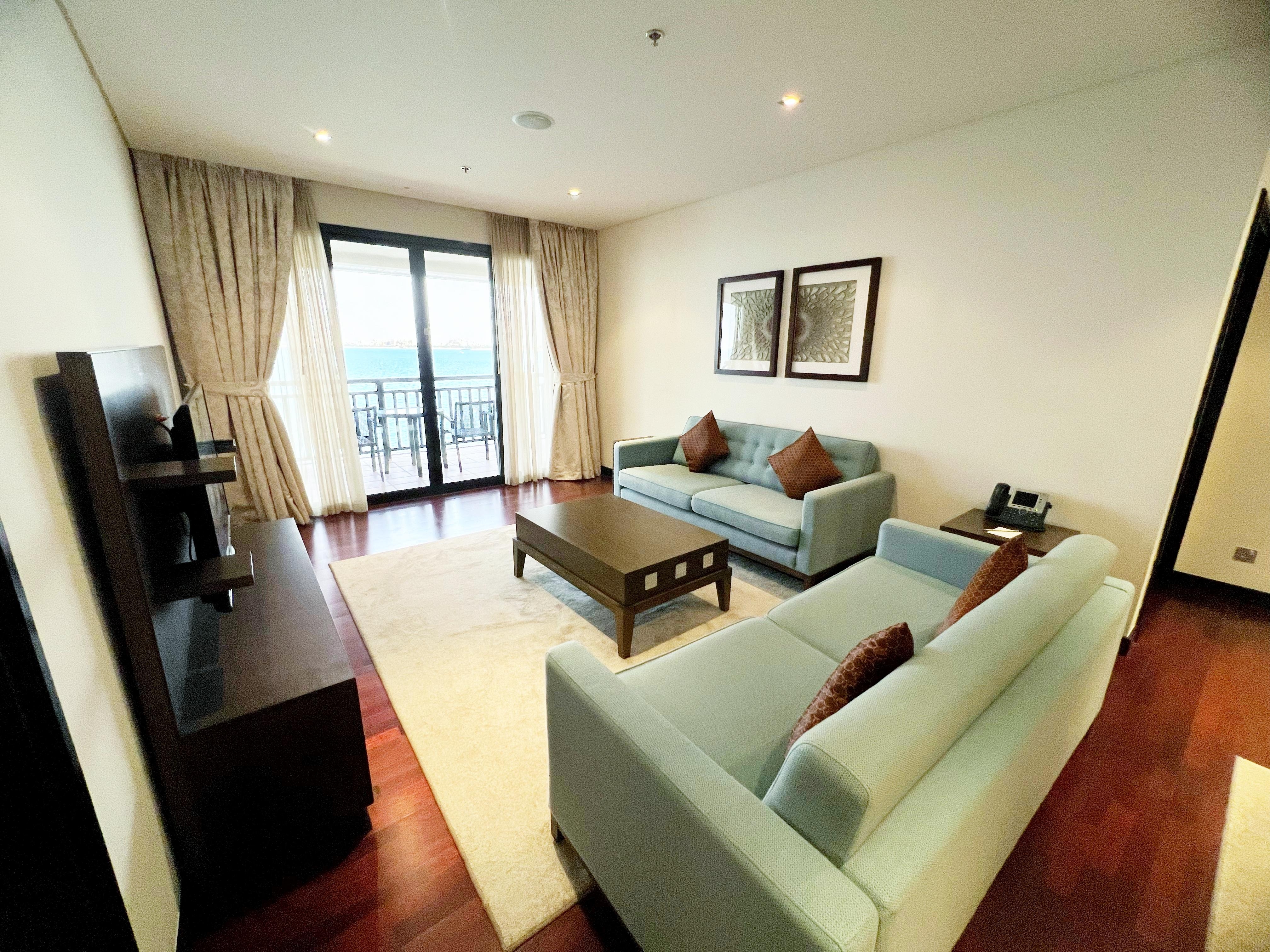 The Royal Amwaj Resort & Spa Apartment for Sale, Palm Jumeirah, Dubai