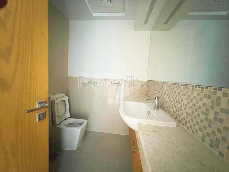 Bellevue Towers Apartment for Sale, Downtown Dubai, Dubai