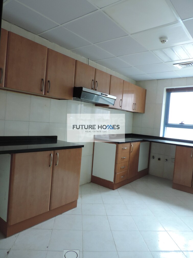 Al Nuaimiya Towers Apartment for Sale, Al Nuaimiya, Ajman