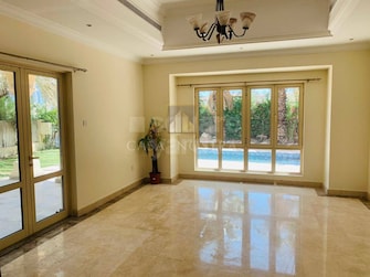 4 BR Villa For Rent in Entertainment Foyer Cover Image