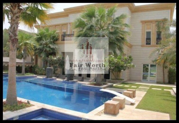  Villa for Rent, Emirates Hills, Dubai