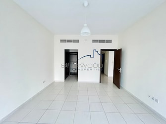 1 BR Apartment For Sale in Windsor Manor Cover Image