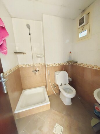 1 BR Apartment For Rent in Muwaileh Building