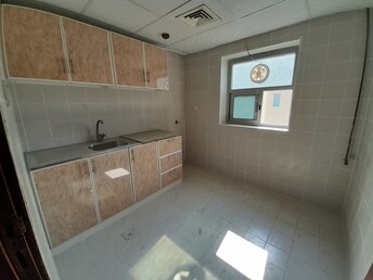 1 BR Apartment For Rent in Muwaileh Building