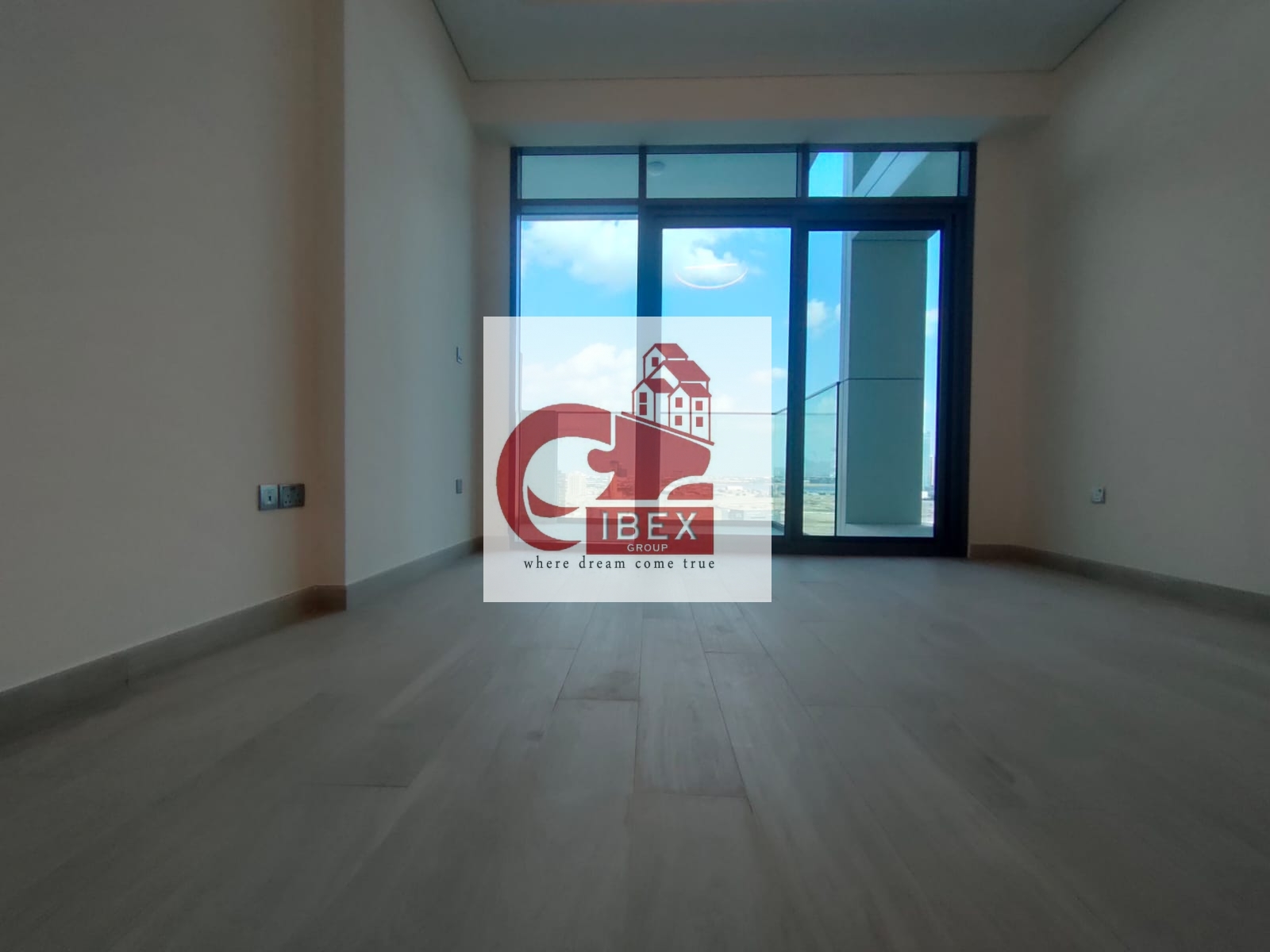 Dubai Healthcare City Phase 2 Apartment for Rent, Al Jaddaf, Dubai