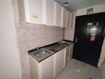 Studio Apartment For Rent in Muwaileh Building