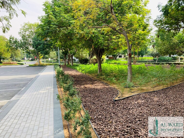 The Gardens Building 90 Apartment for Rent, The Gardens, Dubai