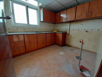 1 BR Apartment For Rent in Muwaileh Building