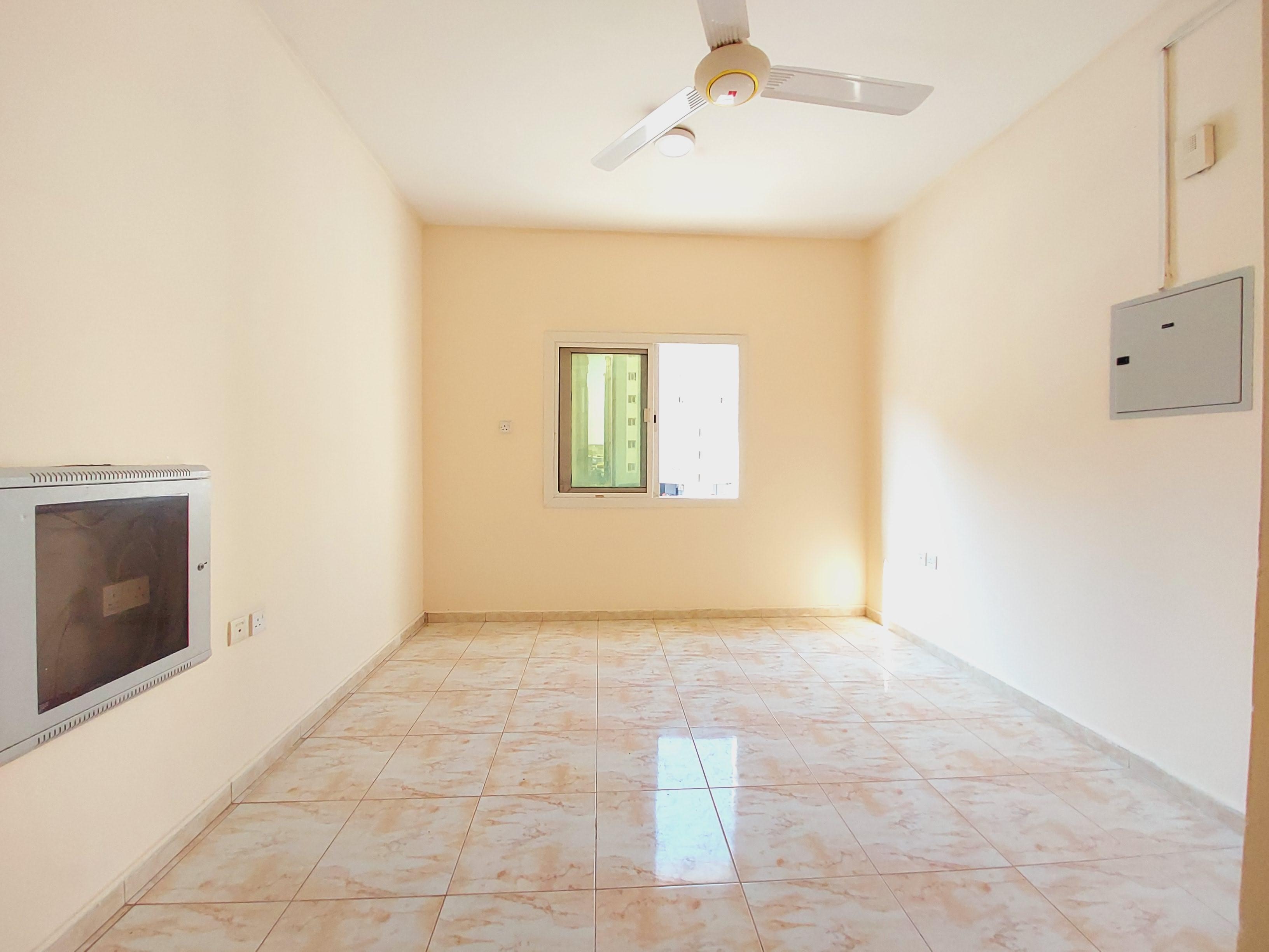 Muwaileh Building Apartment for Rent, Muwaileh, Sharjah