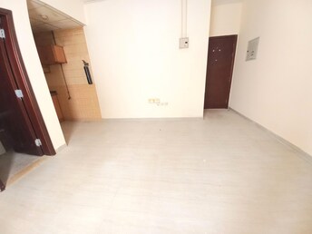 Studio Apartment For Rent in Muwaileh Building