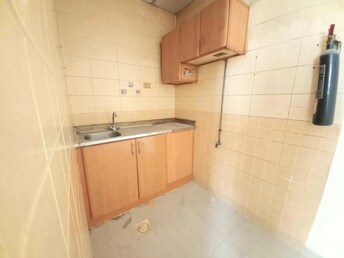 Studio Apartment For Rent in Muwaileh Building