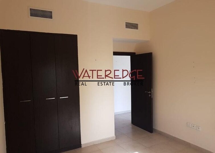 Al Thamam Apartment for Sale, Remraam, Dubai