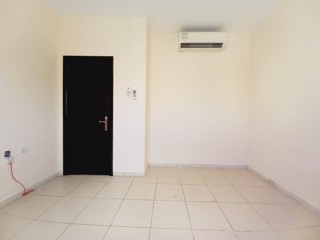 Muwaileh Building Apartment for Rent, Muwaileh, Sharjah