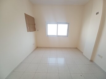 Muwaileh Building Apartment for Rent, Muwaileh, Sharjah