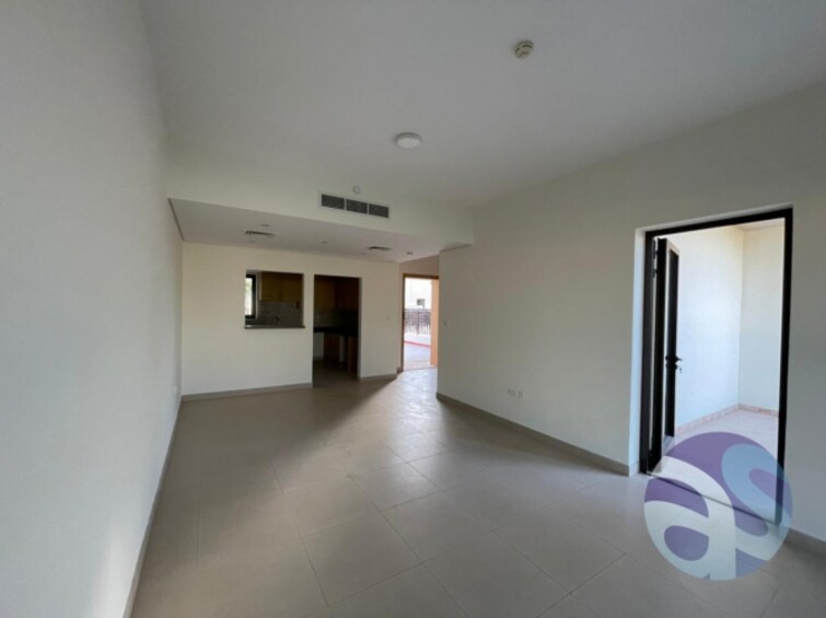  Villa for Sale, International City, Dubai