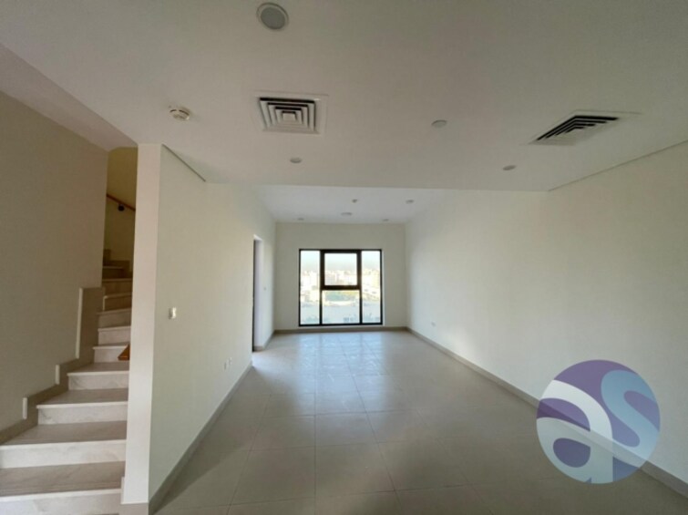  Villa for Sale, International City, Dubai
