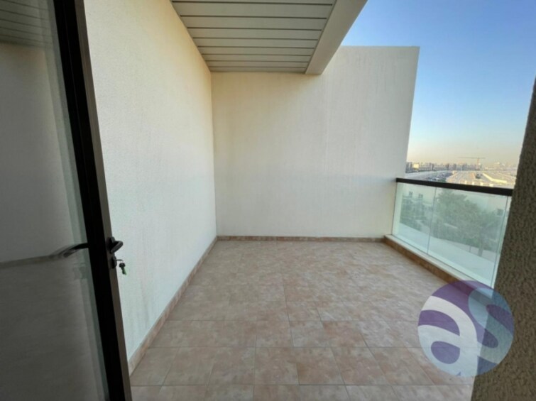  Villa for Sale, International City, Dubai