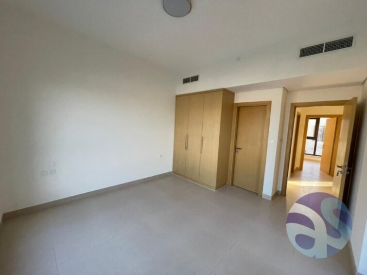  Villa for Sale, International City, Dubai