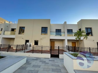 3 BR Villa For Sale in Souk Warsan Cover Image