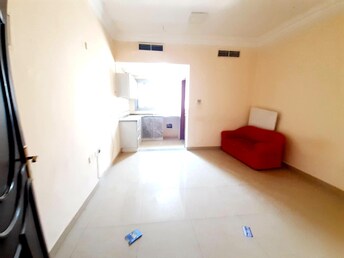 Studio Apartment For Rent in Muwaileh Building