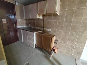 Studio Apartment For Rent in Muwaileh Building