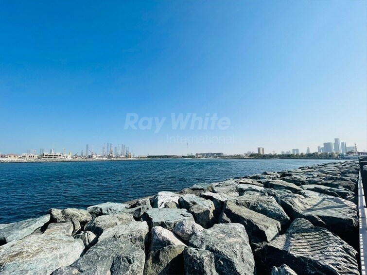 La Mer Villa for Rent, Jumeirah, Dubai