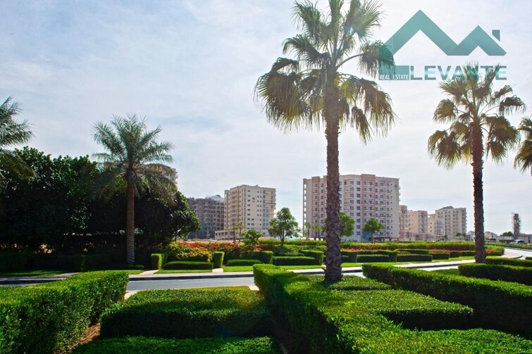 3 Bedroom 1730 Sq.Ft. Apartment for Rent in Queue Point, Dubai - 4982109