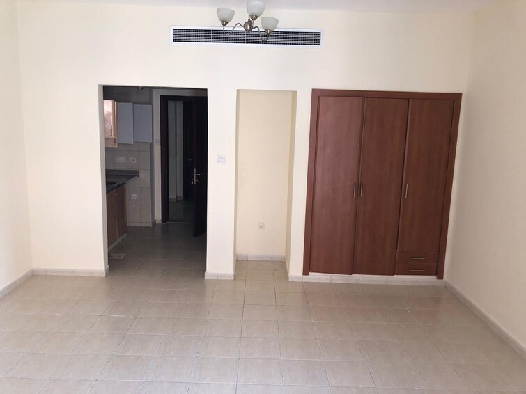England Cluster Apartment for Rent, International City, Dubai