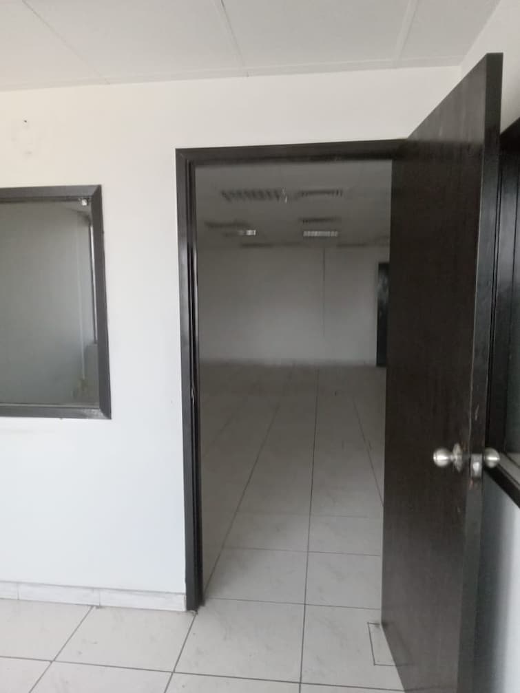  Office Space for Rent, Deira, Dubai
