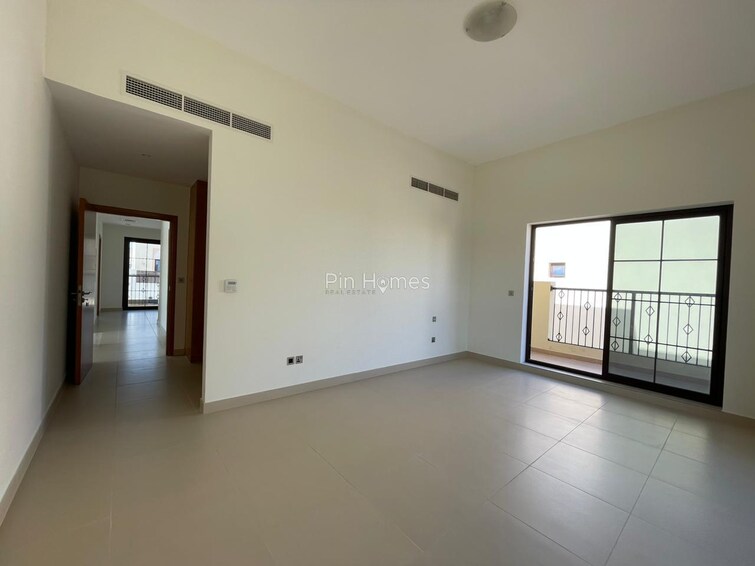 Dubai Healthcare City Phase 2 Apartment for Rent, Al Jaddaf, Dubai