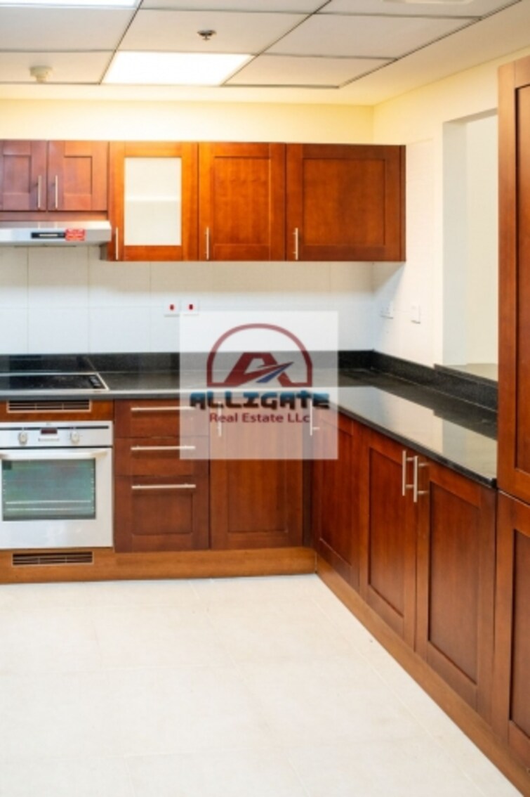 JLT Cluster S (Green Lake Towers) Apartment for Sale, Jumeirah Lake Towers (JLT), Dubai