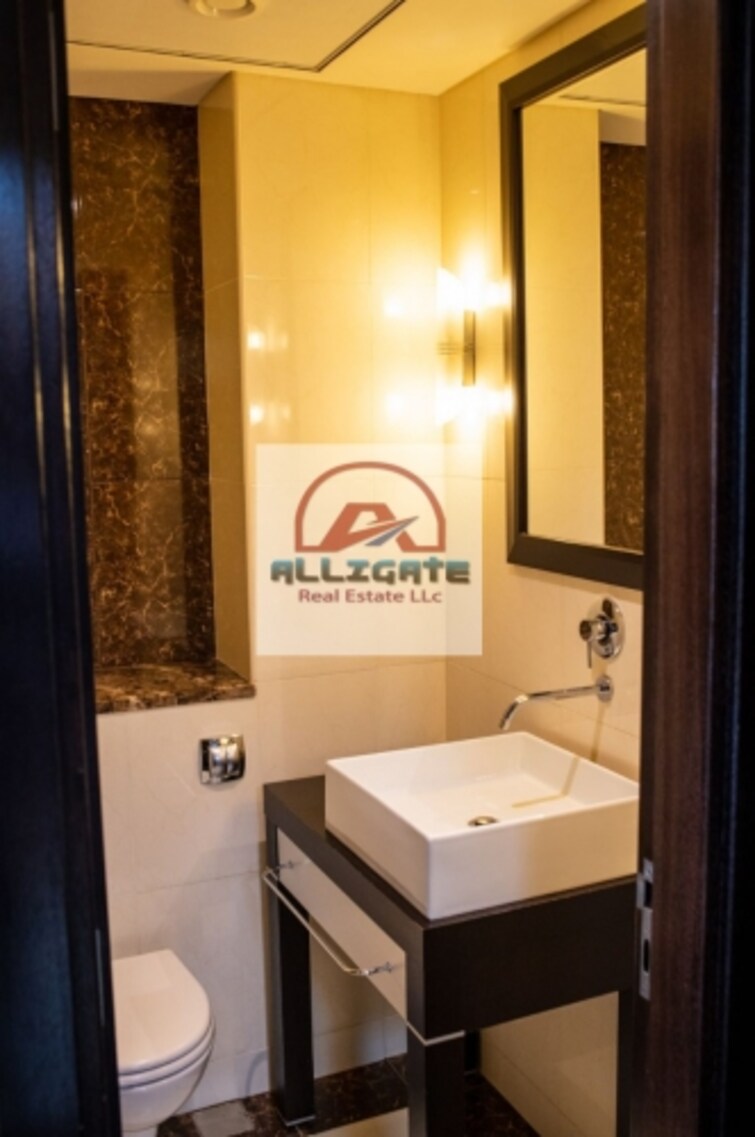 JLT Cluster S (Green Lake Towers) Apartment for Sale, Jumeirah Lake Towers (JLT), Dubai