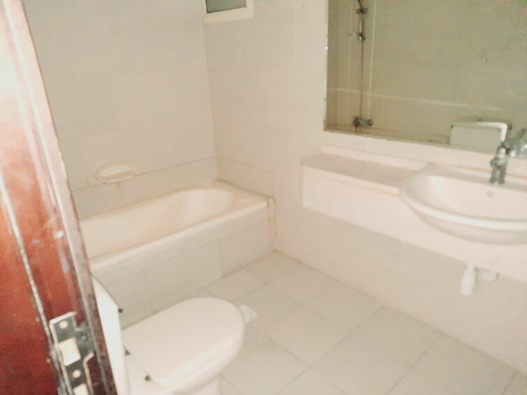  Apartment for Rent, Muwailih Commercial, Sharjah