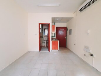 Studio Apartment For Rent in Muwaileh Building