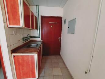 Studio Apartment For Rent in Muwaileh Building