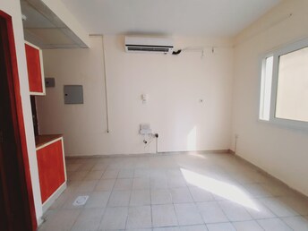 Studio Apartment For Rent in Muwaileh Building