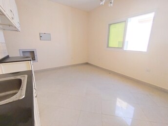 Studio Apartment For Rent in Muwaileh Building