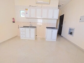 Studio Apartment For Rent in Muwaileh Building