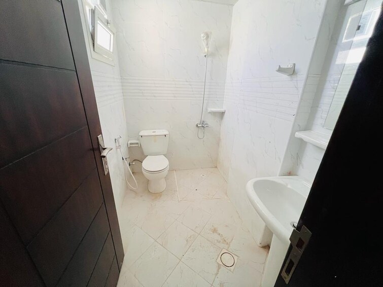 Muwaileh Building Apartment for Rent, Muwaileh, Sharjah
