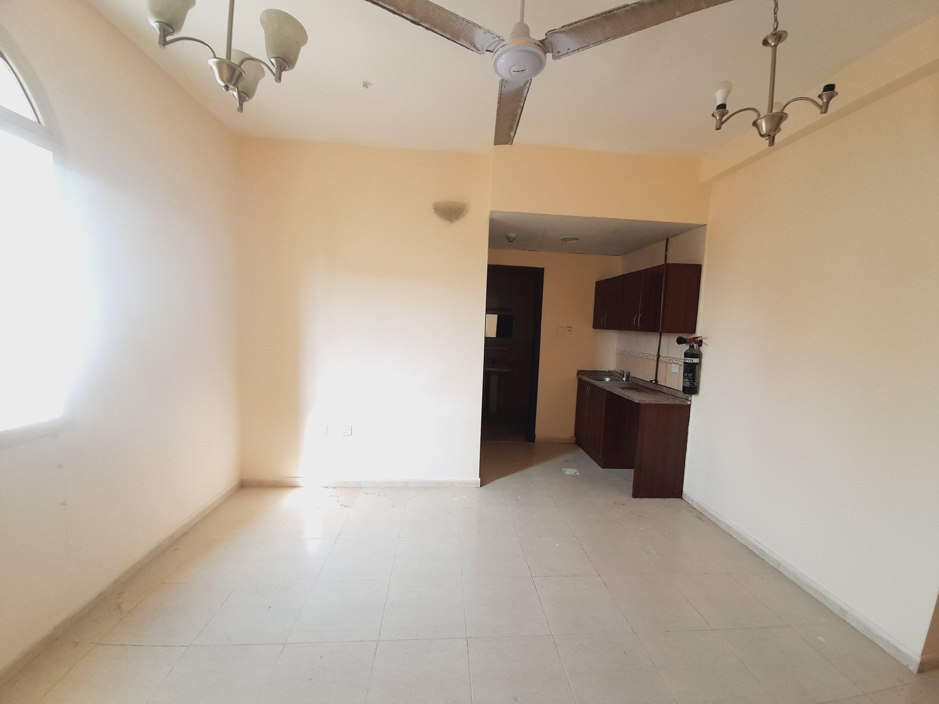 Muwaileh Building Apartment for Rent, Muwaileh, Sharjah