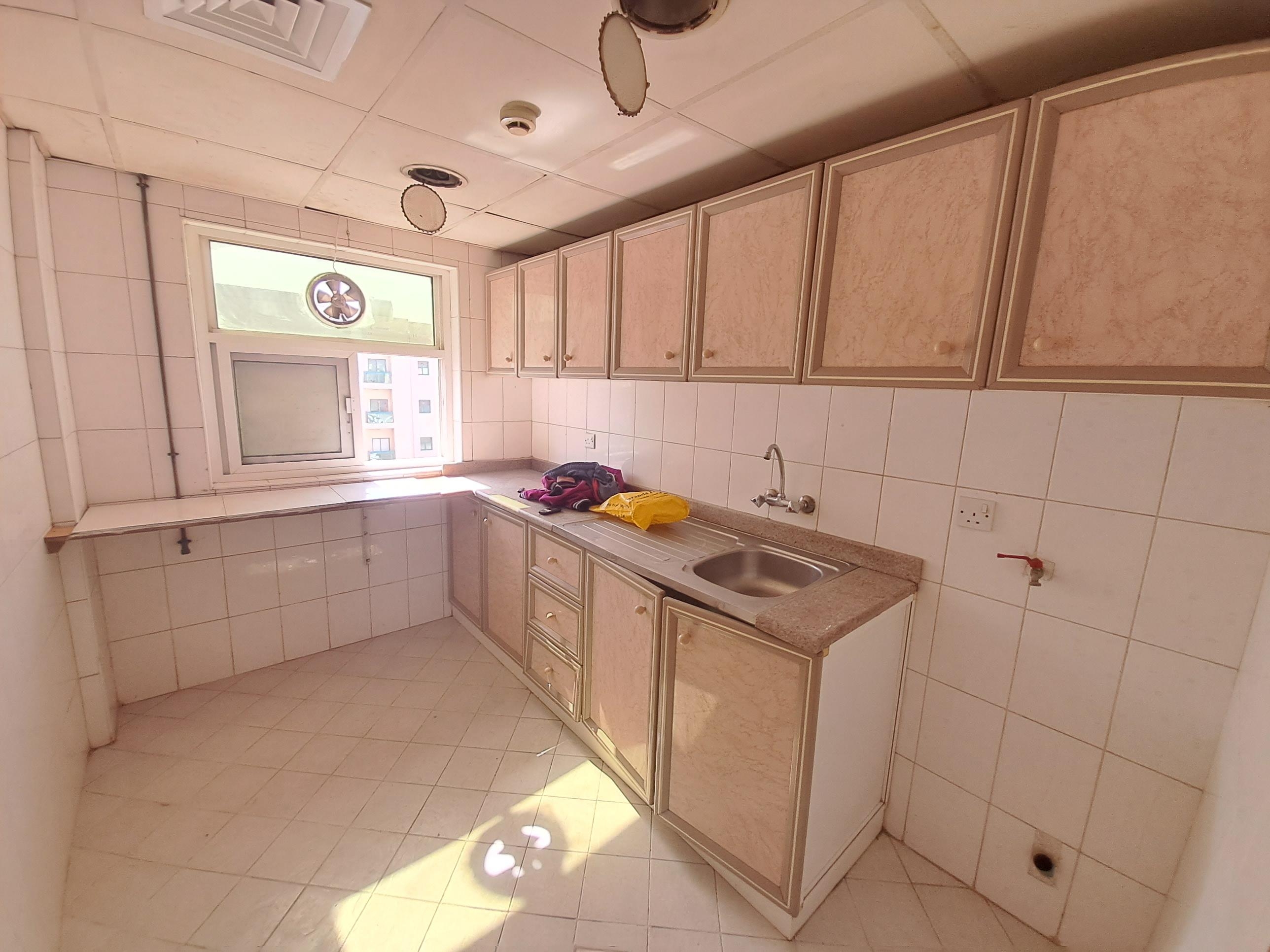 Muwaileh Building Apartment for Rent, Muwaileh, Sharjah