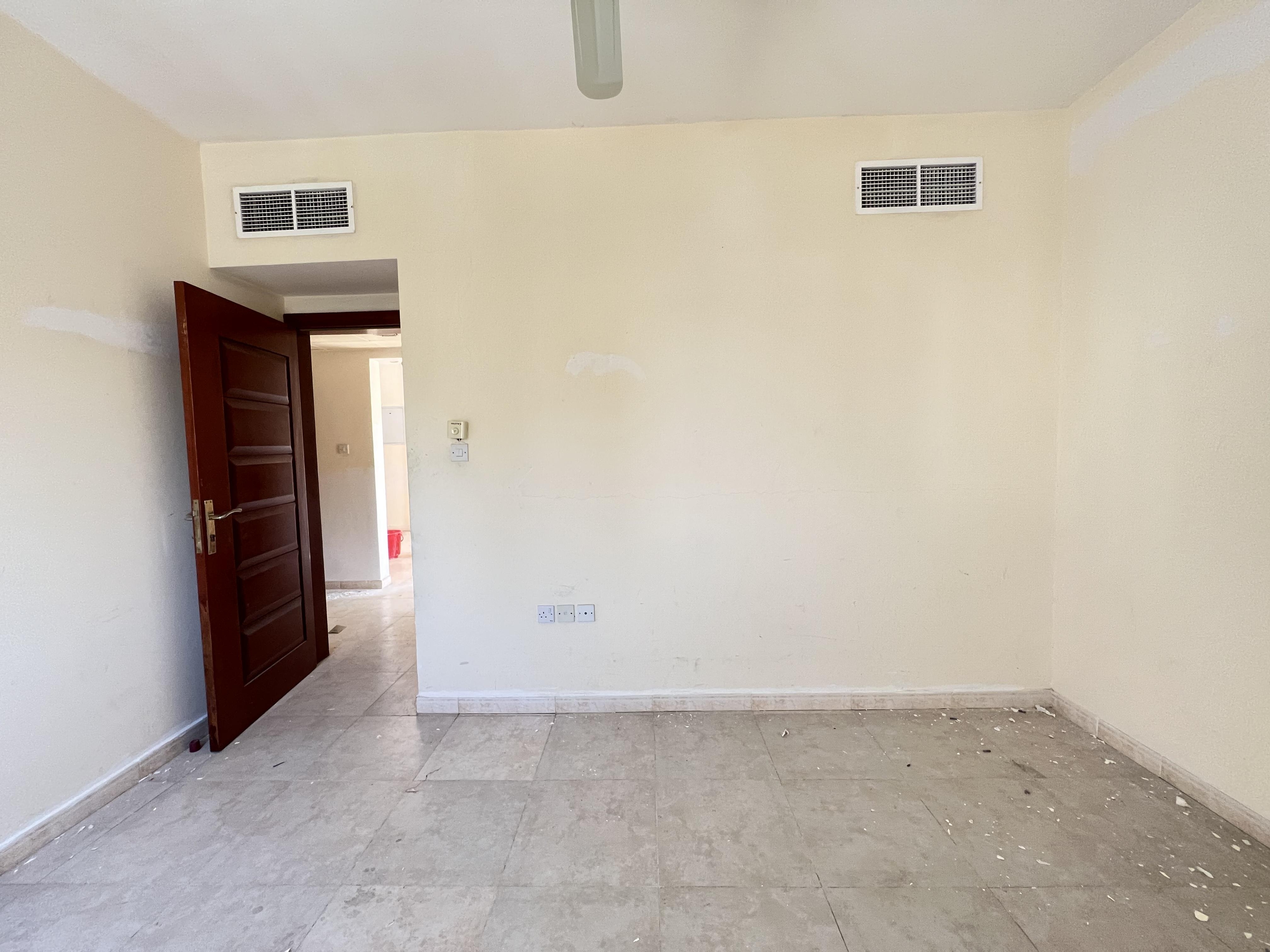 Muwaileh Building Apartment for Rent, Muwaileh, Sharjah