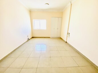 Studio Apartment For Rent in Muwaileh Building