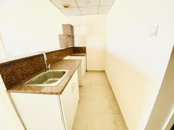 Studio Apartment For Rent in Muwaileh Building