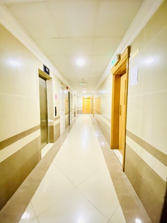 Studio Apartment For Rent in Muwaileh Building