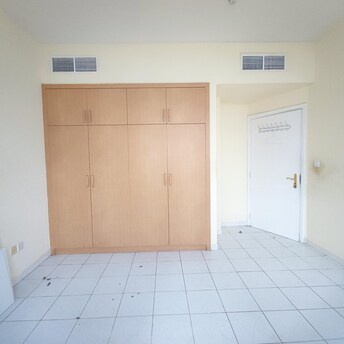 2 BR Apartment For Rent in Al Nahda (Sharjah)