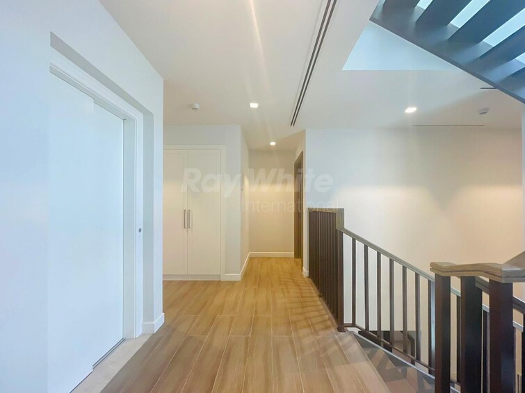 La Mer Villa for Sale, Jumeirah, Dubai